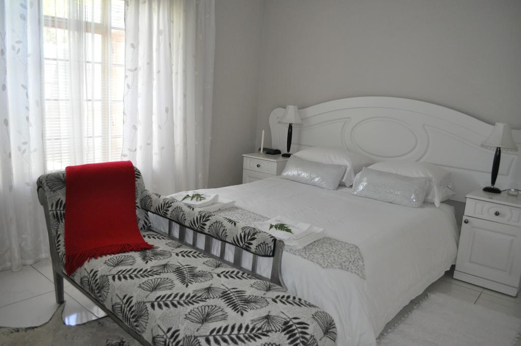 Montagu Four Seasons Apartment Bagian luar foto