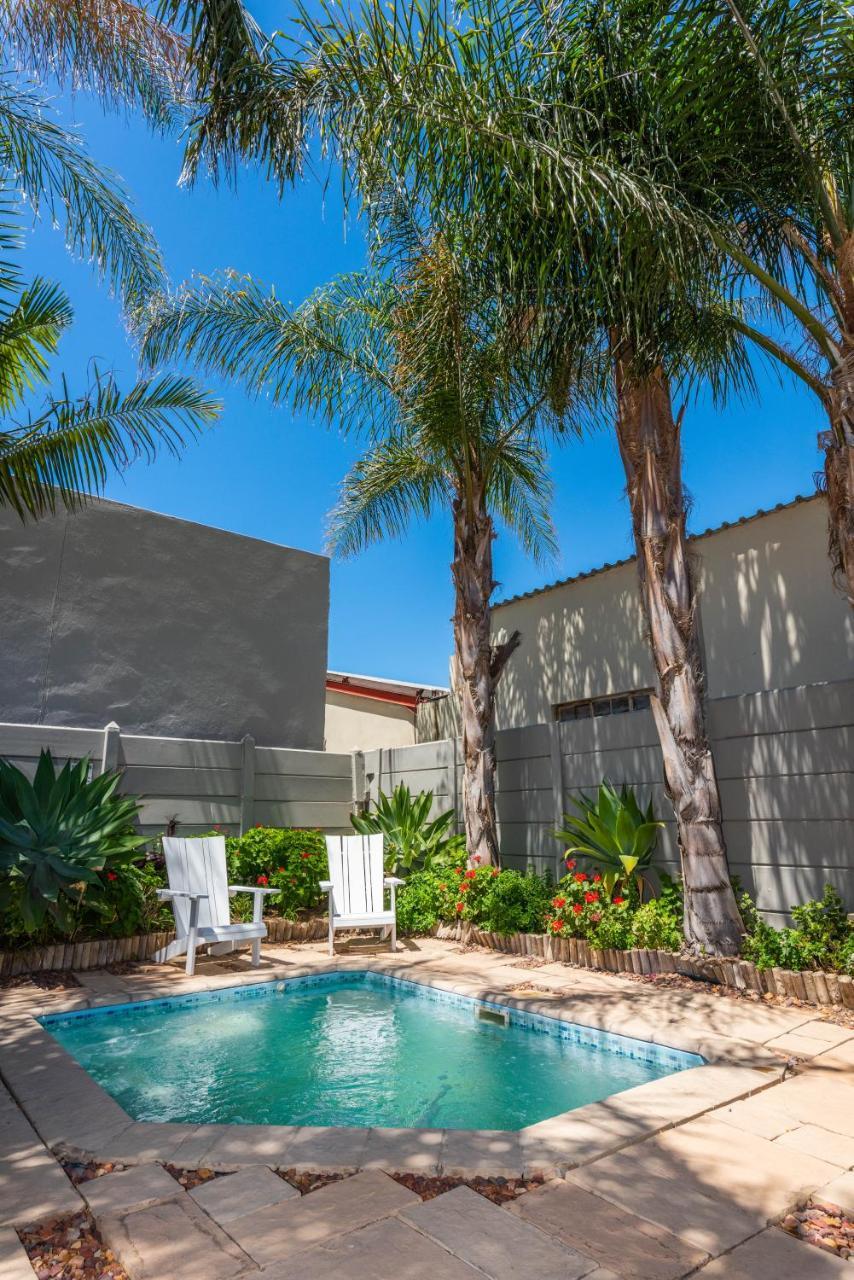 Montagu Four Seasons Apartment Bagian luar foto